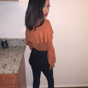 Meet your Posher, Larrie